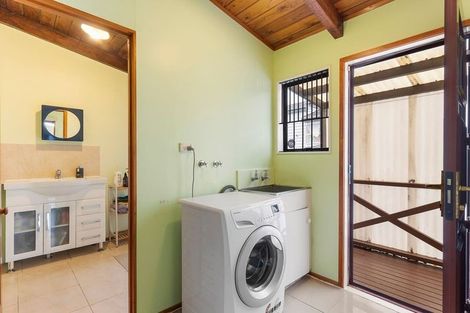 Photo of property in 21 Rogan Street, Mount Roskill, Auckland, 1041