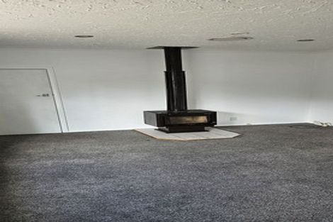 Photo of property in 92 Pine Avenue, Ebdentown, Upper Hutt, 5018