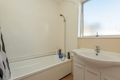 Photo of property in 23b Glasgow Street, Takaro, Palmerston North, 4412