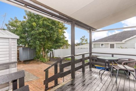 Photo of property in 29 Rosier Road, Glen Eden, Auckland, 0602
