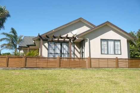 Photo of property in 26 Cloverlea Place, Pukekohe, 2120
