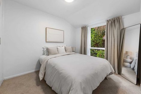 Photo of property in 4/30b Nortons Road, Avonhead, Christchurch, 8042