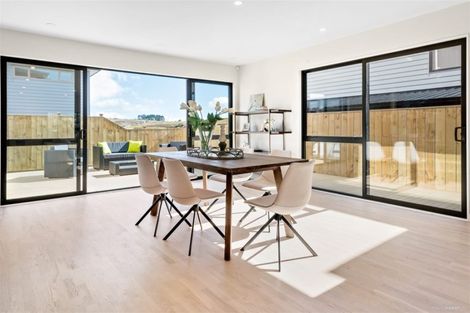 Photo of property in 6 Makura Road, Long Bay, Auckland, 0630