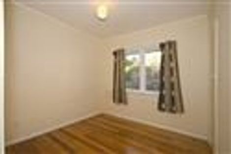 Photo of property in 1/60 Elliott Avenue, Bayview, Auckland, 0629