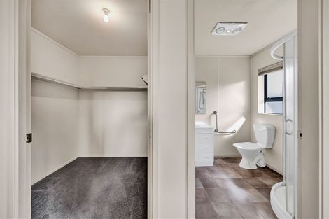 Photo of property in 6b Vogel Street, Hawera, 4610