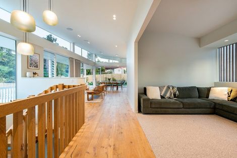 Photo of property in 5 Seaton Road, Murrays Bay, Auckland, 0630