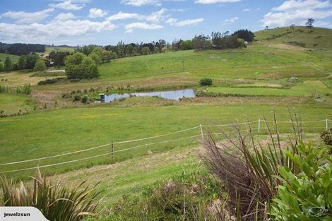 Photo of property in 25 Hull Road, Waitoki, Kaukapakapa, 0871