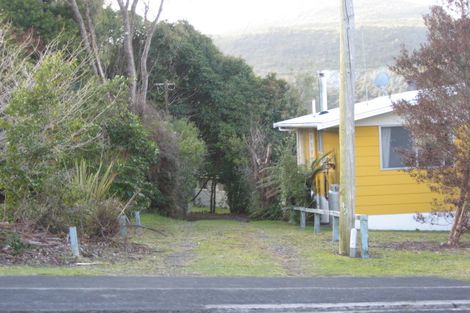 Photo of property in 42 Pihanga Road, Kuratau, Turangi, 3381