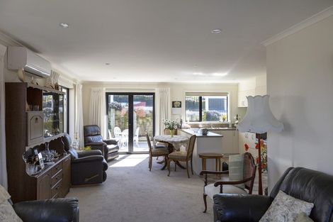 Photo of property in 11a Holmes Street, Holmes Hill, Oamaru, 9401