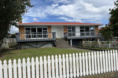 Photo of property in 35 English Street, St Andrews, Hamilton, 3200