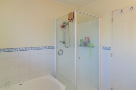 Photo of property in 182d Raumati Road, Raumati Beach, Paraparaumu, 5032