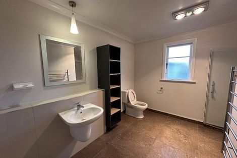 Photo of property in 13 Bartholomew Road, Levin, 5510