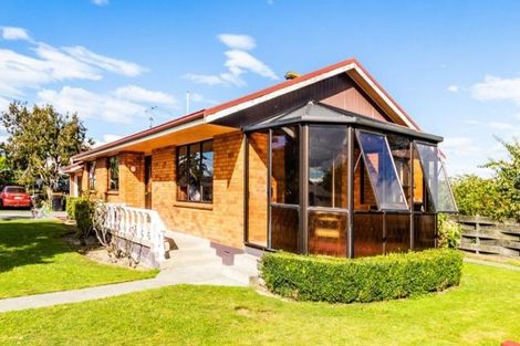 Photo of property in 105 Great North Road, Winton, 9720