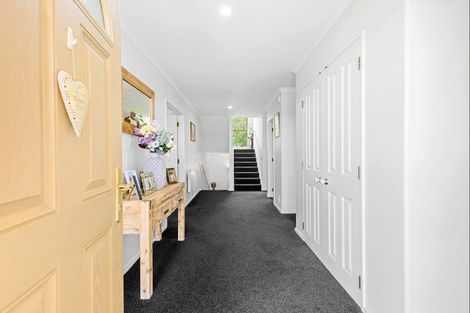 Photo of property in 19 Te Urunga Place, Acacia Bay, Taupo, 3330