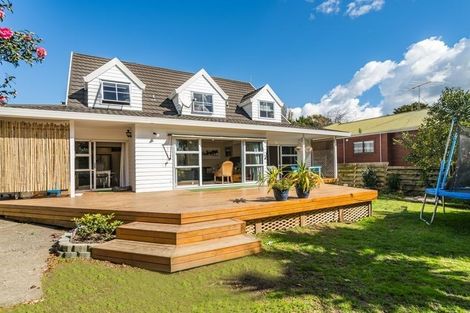 Photo of property in 684b Whangaparaoa Road, Stanmore Bay, Whangaparaoa, 0932