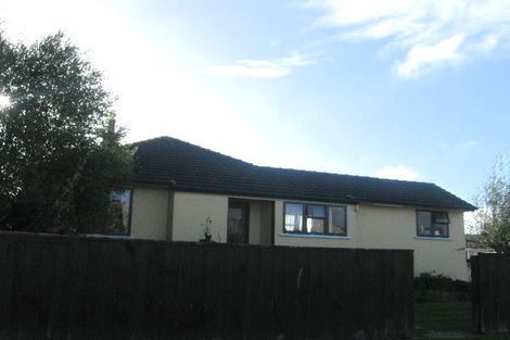 Photo of property in 3 Montrose Place, Takaro, Palmerston North, 4412