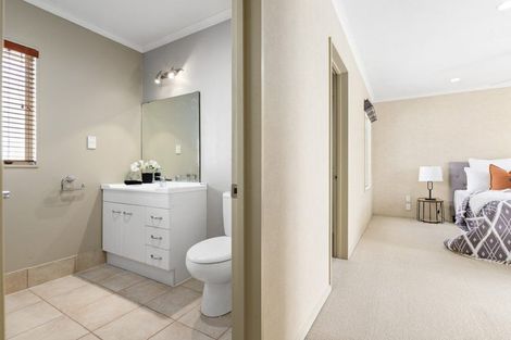 Photo of property in 31 Cairns Crescent, Rototuna, Hamilton, 3210