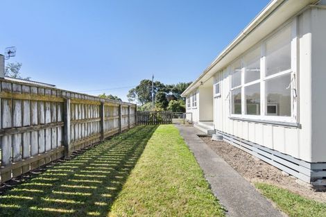 Photo of property in 6 Taumaihi Street, Bulls, 4818