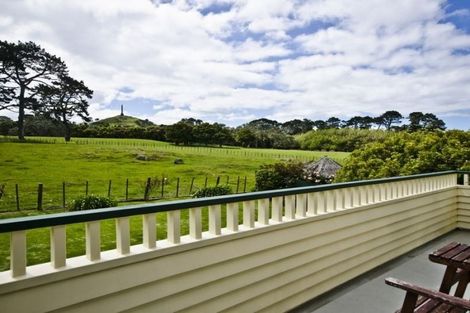 Photo of property in 94 Campbell Road, One Tree Hill, Auckland, 1061