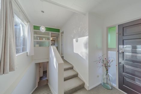 Photo of property in 10 Leeton Drive, Waipukurau, 4200