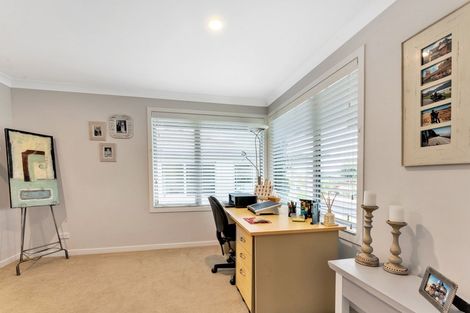 Photo of property in 6 Paisley Street, Mellons Bay, Auckland, 2014