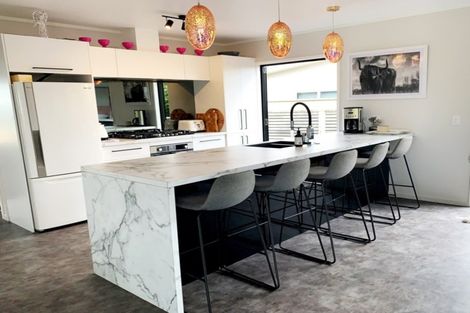 Photo of property in 117 Harbour Drive, Matarangi, Whitianga, 3592