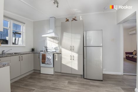 Photo of property in 9a Catherine Street, Caversham, Dunedin, 9012