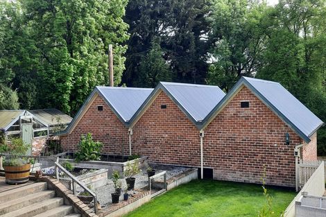 Photo of property in 20 Peel Street, Lawrence, 9532