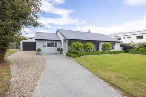 Photo of property in 4 Mercury Place, Wanaka, 9305