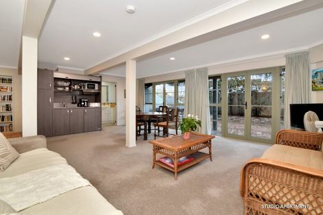 Photo of property in 11 Oceanview Road, Mount Maunganui, 3116