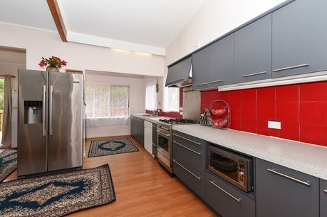 Photo of property in 5 Mcinnes Place, Queenwood, Hamilton, 3210