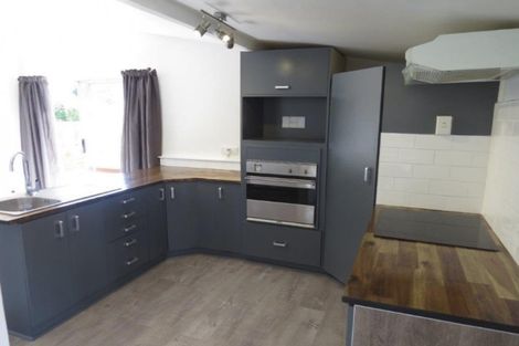 Photo of property in 1 Sedcole Street, Pahiatua, 4910