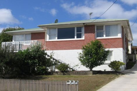 Photo of property in 26 Drome View Place, Beach Haven, Auckland, 0626