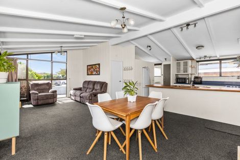 Photo of property in 3 Dorset Place, Tamatea, Napier, 4112