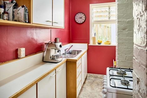 Photo of property in 36 Henry Street, Kilbirnie, Wellington, 6022