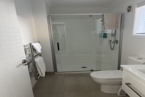 Photo of property in 112b Hibiscus Coast Highway, Red Beach, 0932