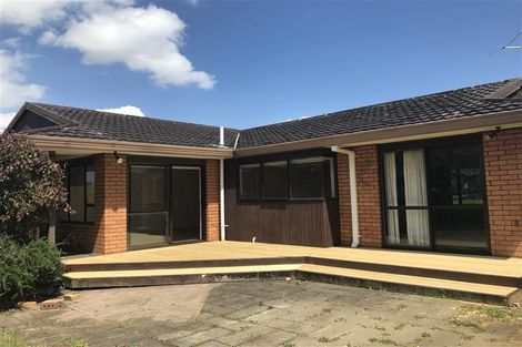 Photo of property in 3 Kadina Place, Botany Downs, Auckland, 2010