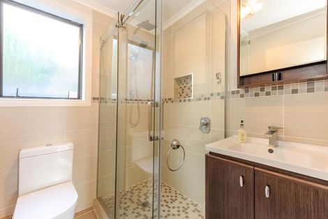 Photo of property in 13 View Ridge Drive, Ranui, Auckland, 0612