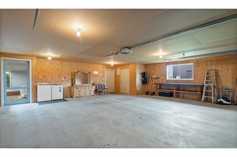 Photo of property in 48 Welsh Road, Winton, 9720