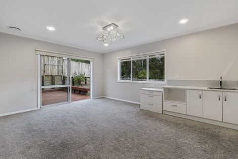 Photo of property in 61 Bernard Magnus Lane, Greenhithe, Auckland, 0632