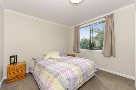 Photo of property in 13 View Ridge Drive, Ranui, Auckland, 0612