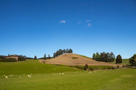 Photo of property in 125-127 Bell Road, Waiwhetu, Lower Hutt, 5010