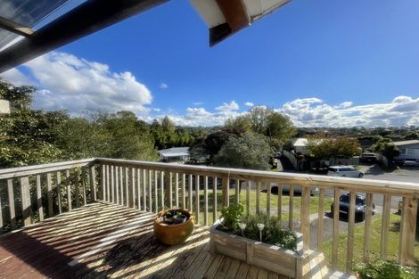 Photo of property in 17 Kelkirk Street, Kelston, Auckland, 0602