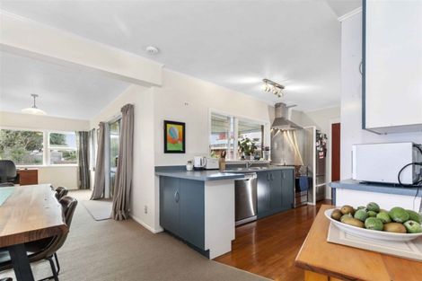 Photo of property in 4 Lynwood Place, Chedworth, Hamilton, 3210