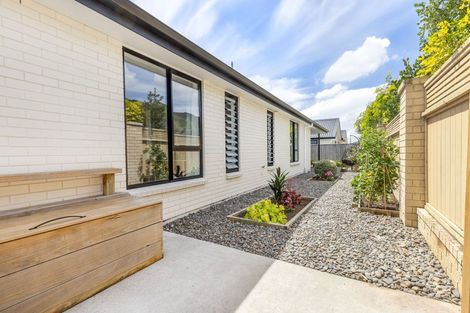 Photo of property in 12 Teiaroa Street, Waikanae, 5036