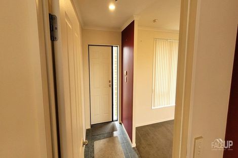 Photo of property in 13 Gendo Avenue, Henderson, Auckland, 0612