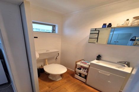 Photo of property in 70 Hinewa Road, Otumoetai, Tauranga, 3110