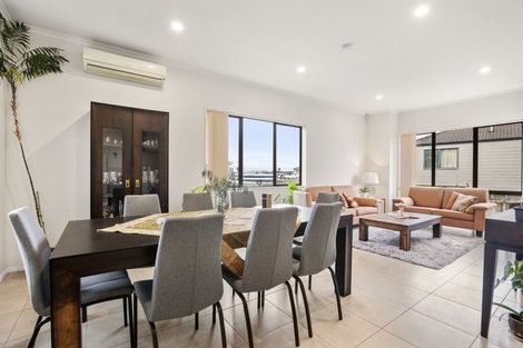 Photo of property in 64 Black Teal Close, Unsworth Heights, Auckland, 0632