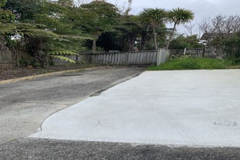 Photo of property in 1/103 Sunset Road, Totara Vale, Auckland, 0632