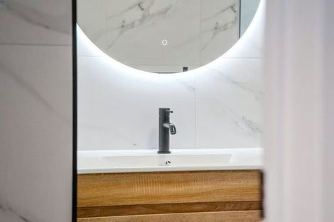 Photo of property in 5 Oopunga Road, Pukekohe, 2120